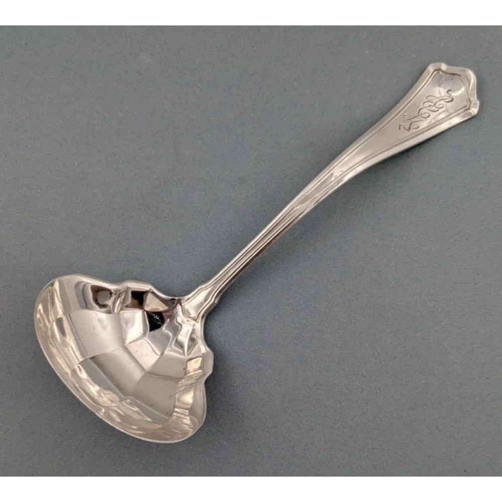 R Wallace & Sons Washington Sterling Silver Gravy Sauce Ladle 7